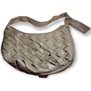 Cato - Women’s tan braided front shoulder bag